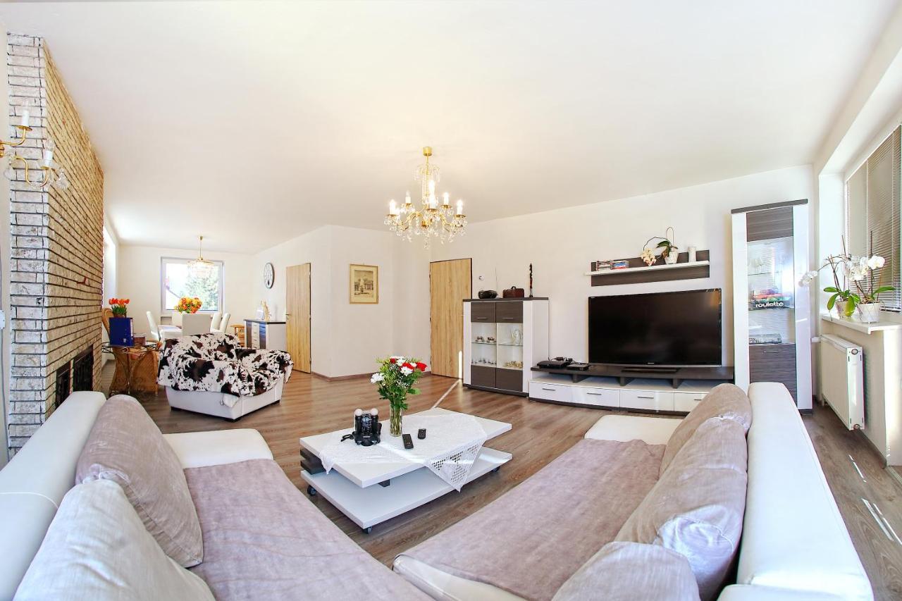 Villa Laura Liptovský Mikuláš Екстериор снимка